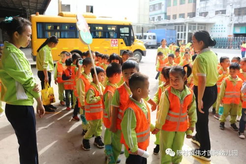 參觀制衣廠 KA級(jí)社會(huì)大課堂的實(shí)踐之旅
